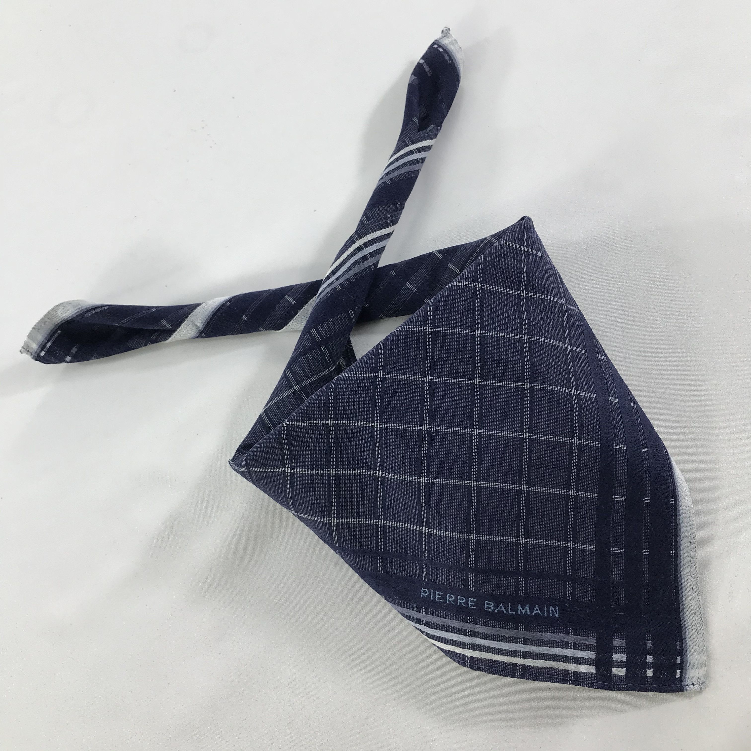 Pierre Balmain × Vintage Pierre Balmain Bandana / Handkerchief / Neckerchief - S1499 Size ONE SIZE - 4 Thumbnail