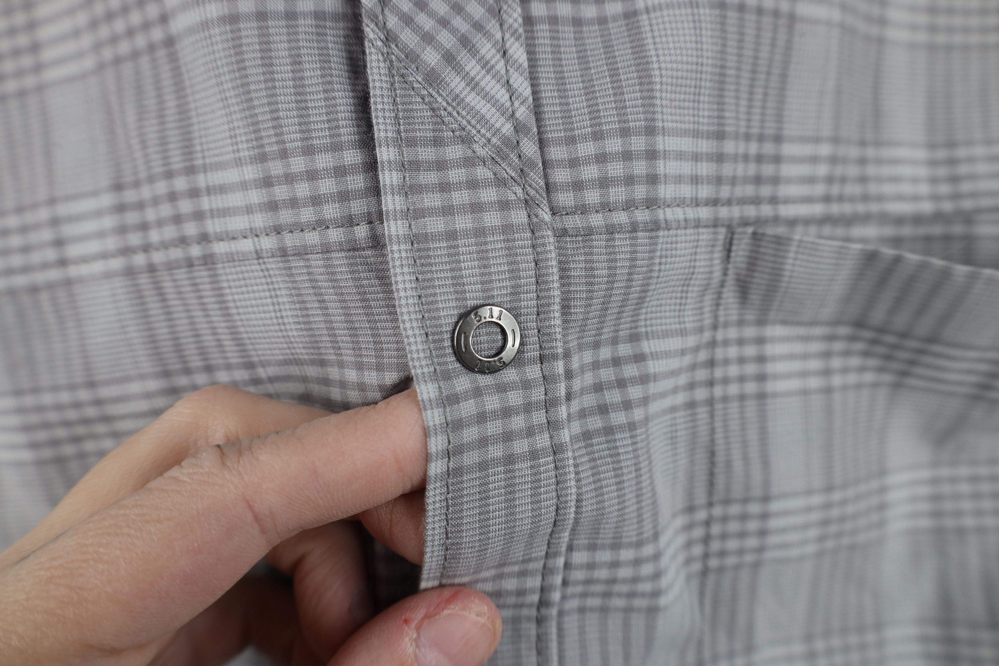 Vintage 5.11 Tactical Series Snap Button Collared Button Shirt Size US L / EU 52-54 / 3 - 7 Thumbnail
