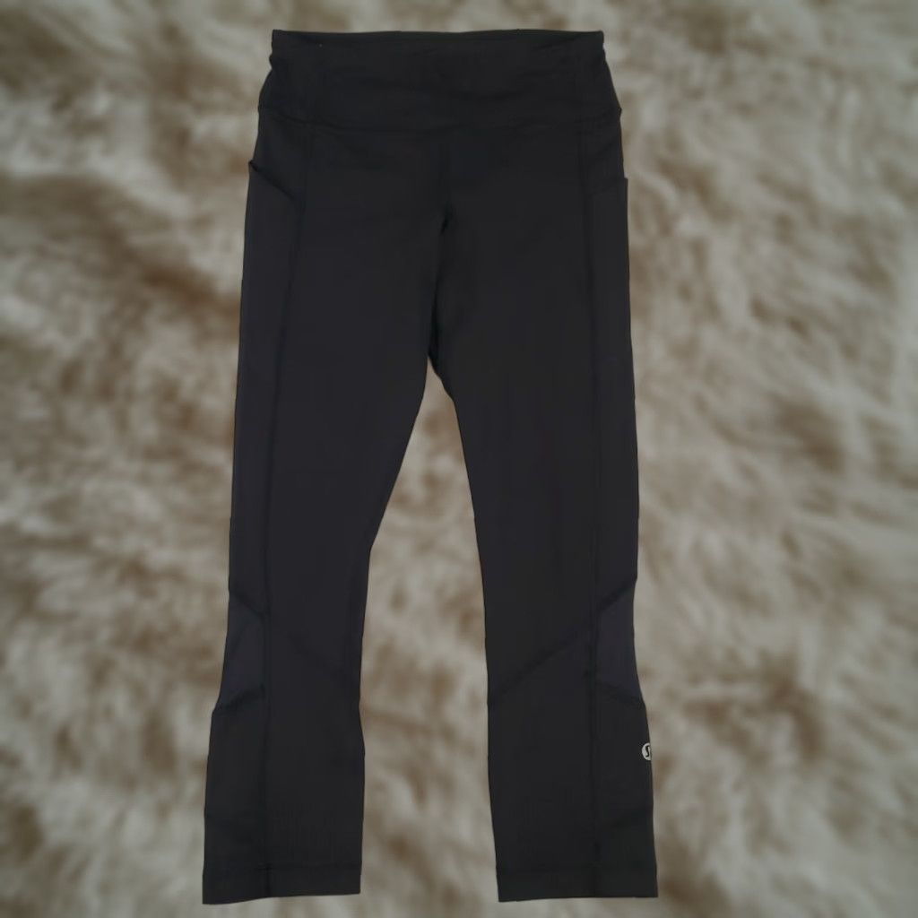 Lululemon Lululemon Black Capri Leggings Womens Size 4 Stretch Activewear Size 27" / US 4 / IT 40 - 1 Thumbnail