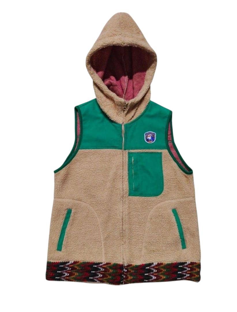Japanese Brand Titicaca Women’s Hooded Fleece Vests Size M / US 6-8 / IT 42-44 - 1 Thumbnail