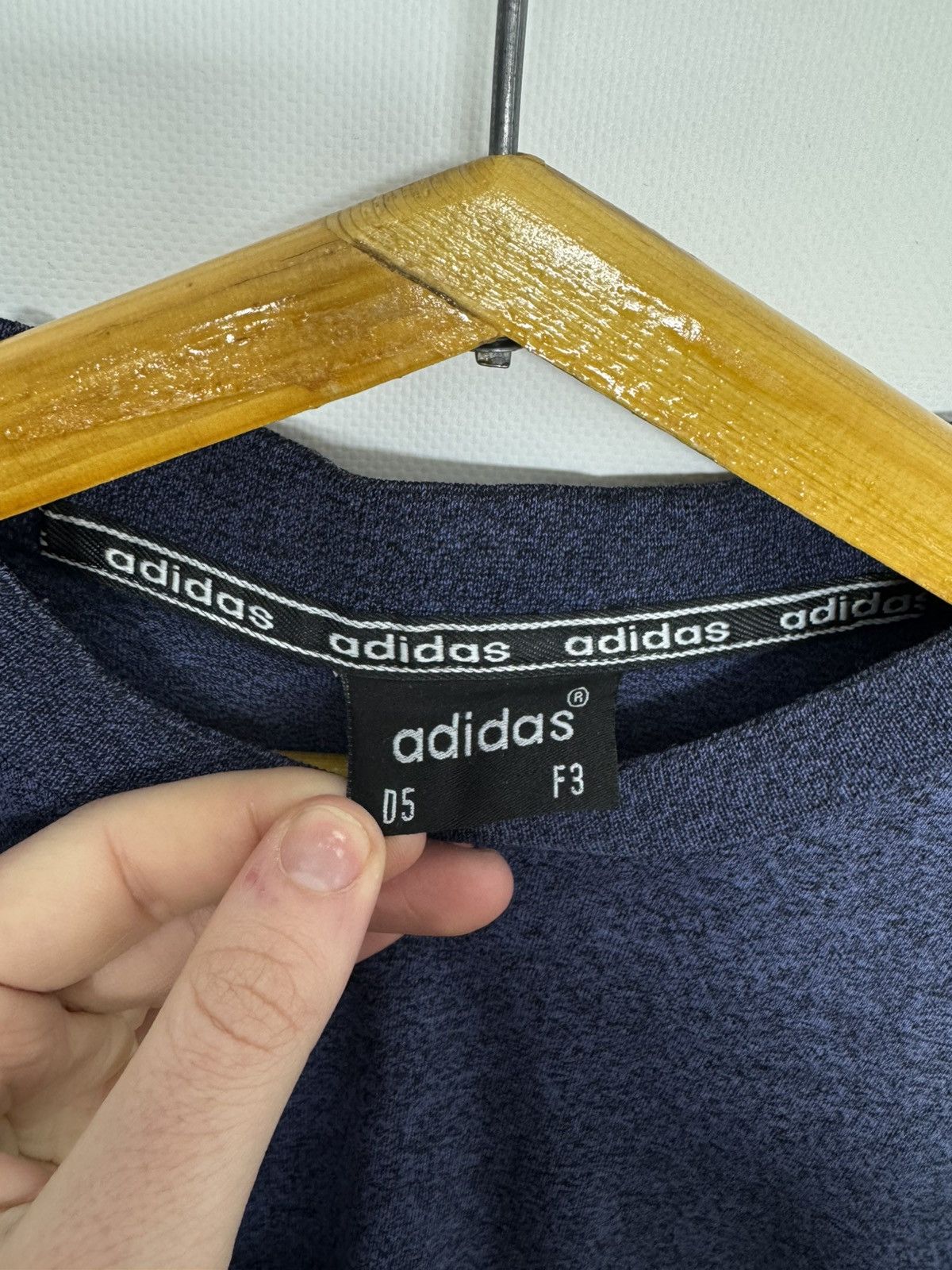 Adidas Vintage Y2k Adidas T-Shirt 90’s Size US M / EU 48-50 / 2 - 8 Thumbnail