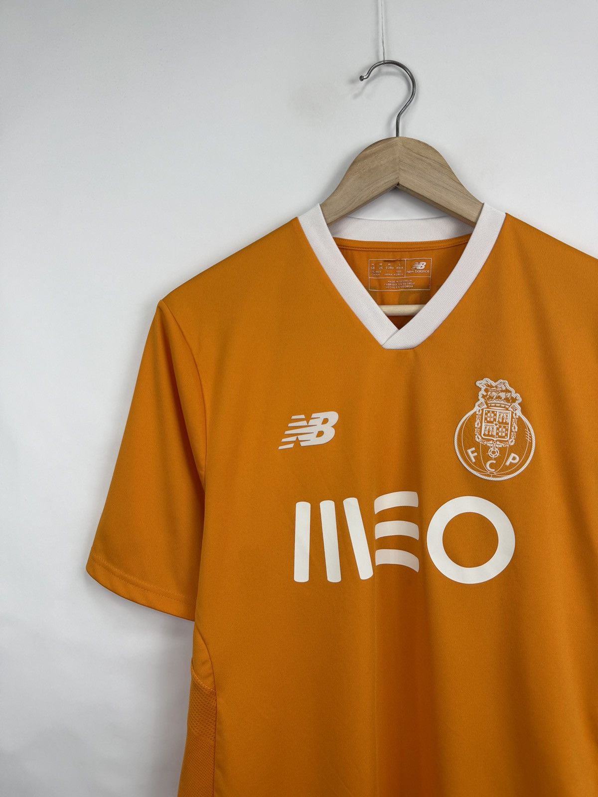 New Balance 🇵🇹 2017/18 FC Porto New Balance Soccer Jersey T-Shirt Y2K Size US M / EU 48-50 / 2 - 2 Thumbnail