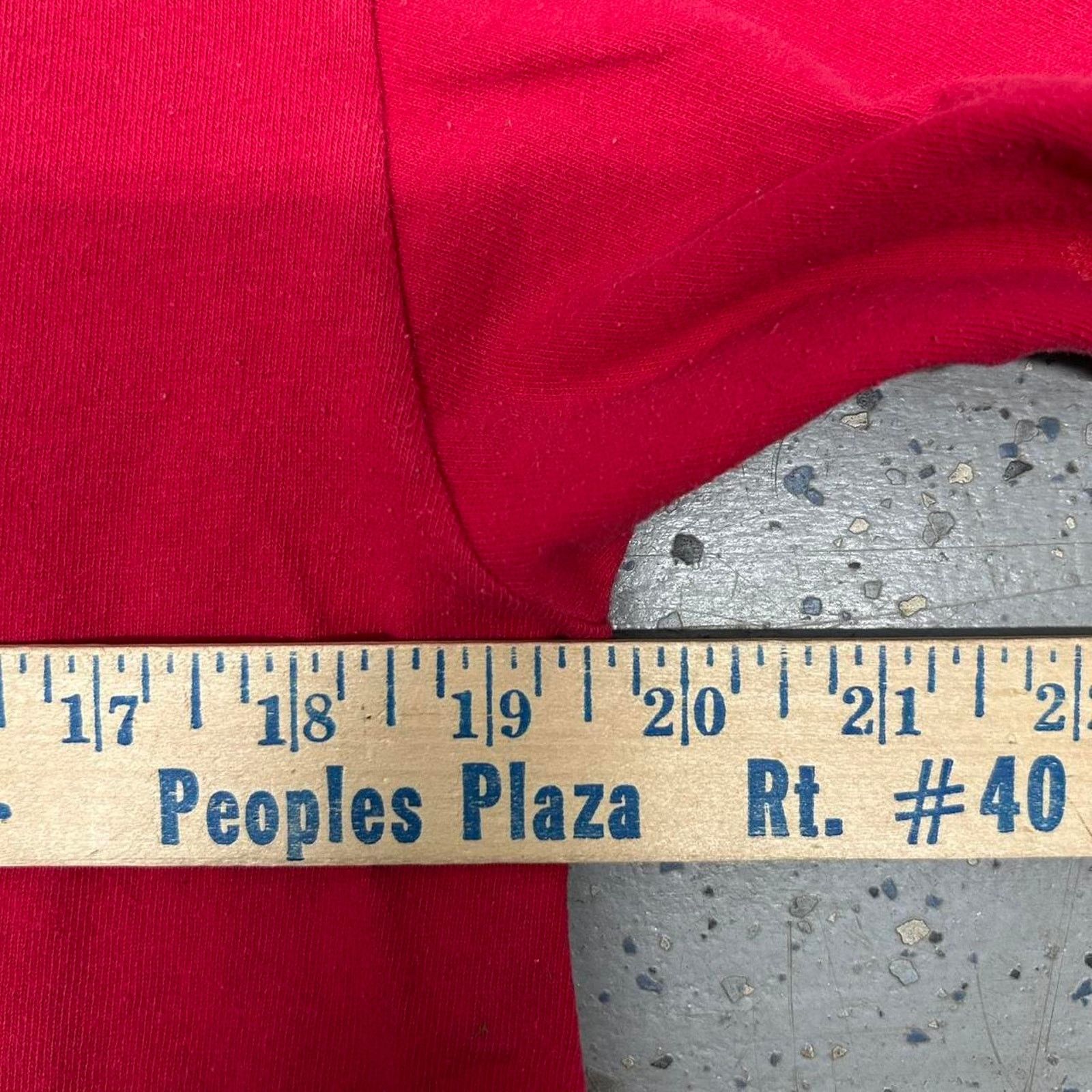 Other VTG Red and yellow Chump graphic t-shirt Size US S / EU 44-46 / 1 - 6 Thumbnail