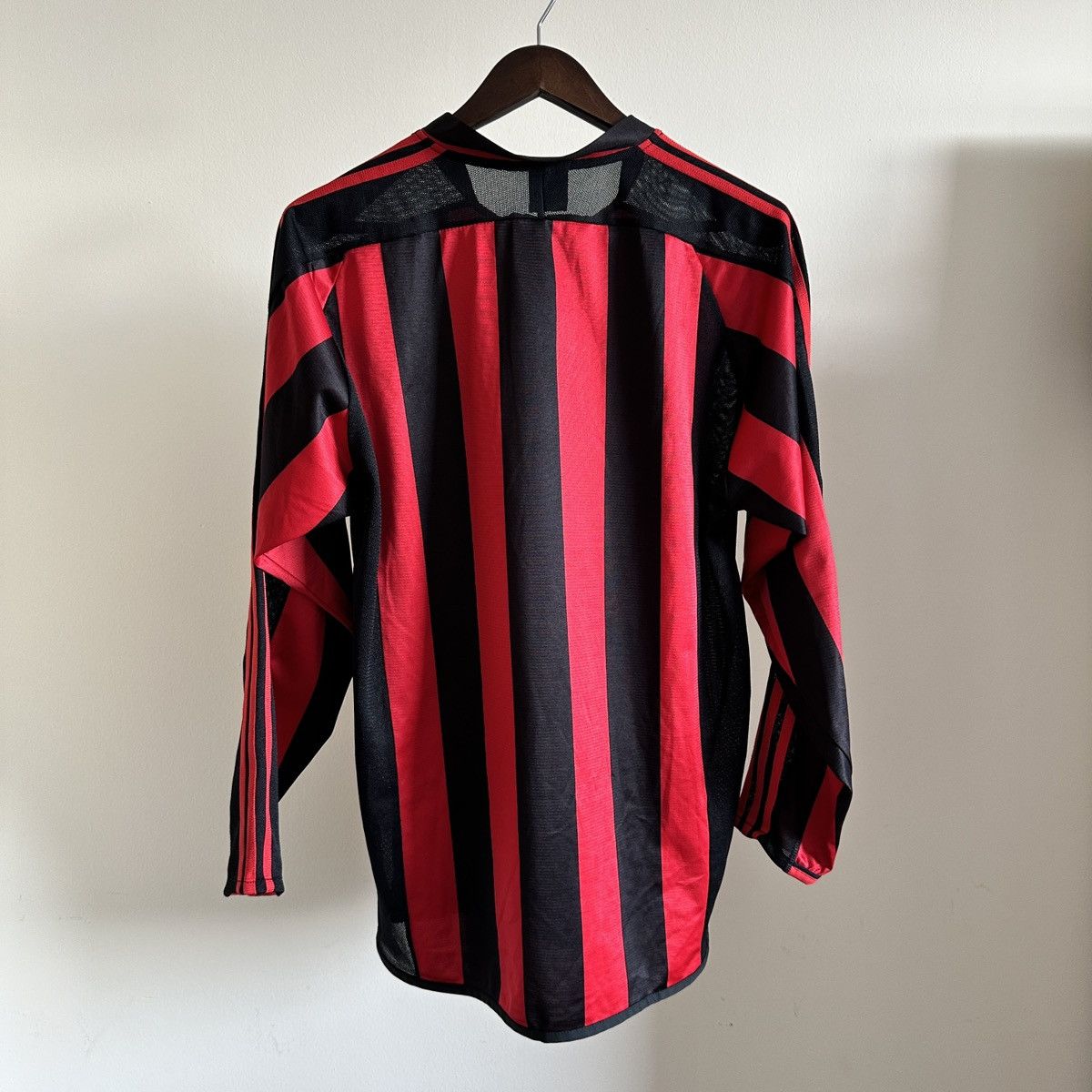 Adidas × Vintage 2003/04 AC Milan Home Jersey Longsleeve Rare Size XL Size US XL / EU 56 / 4 - 6 Thumbnail