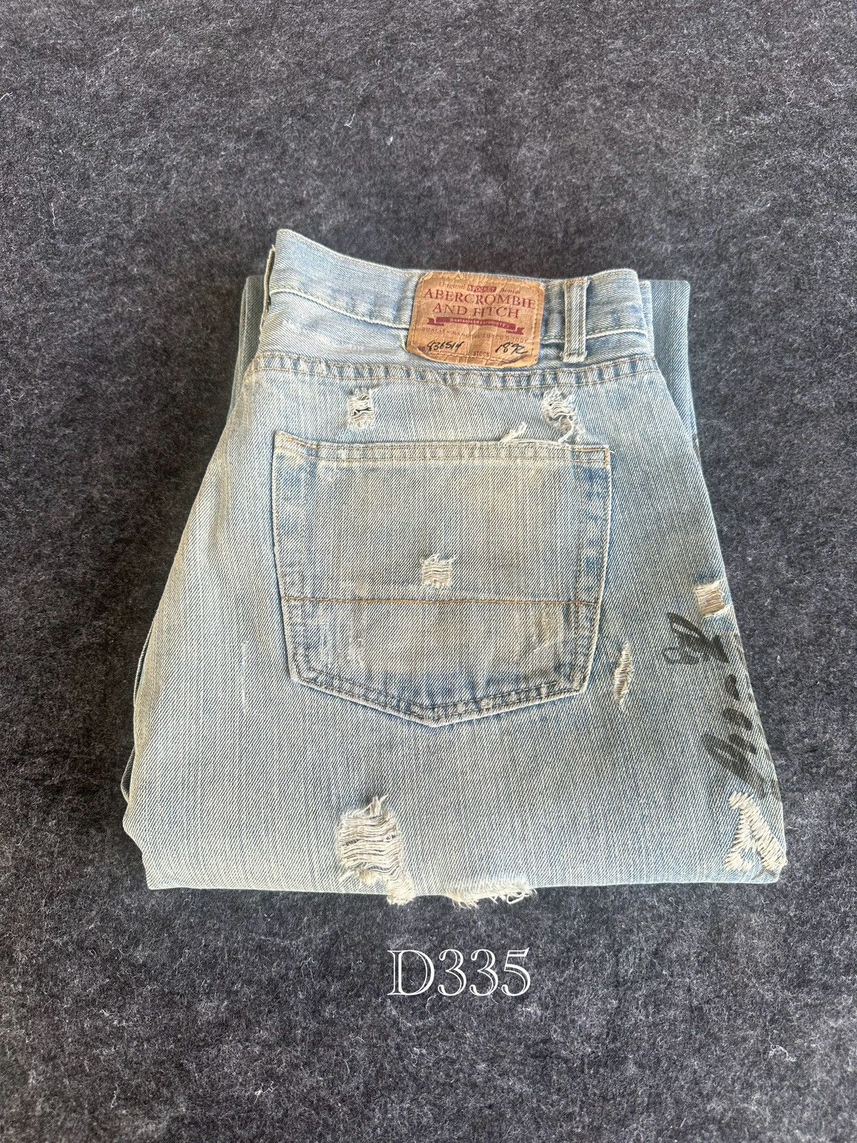 Abercrombie & Fitch Abercrombie Fitch Baggy Boot Distressed Denim 34x31 D335 Size US 34 / EU 50 - 20 Thumbnail