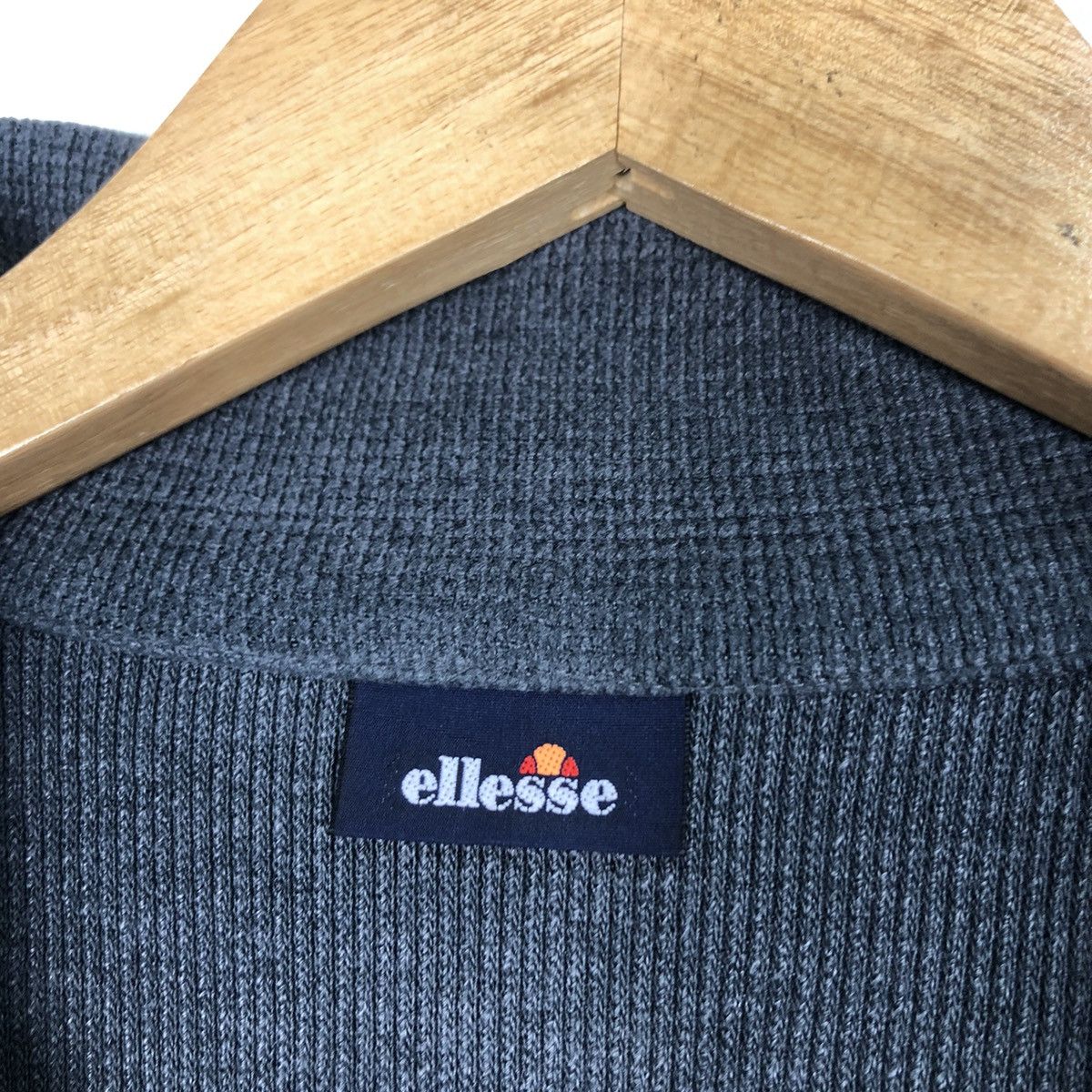 Ellesse × Vintage Vintage Ellesse Jumper Sweatshirt Pullover Rare Small Size US S / EU 44-46 / 1 - 14 Thumbnail
