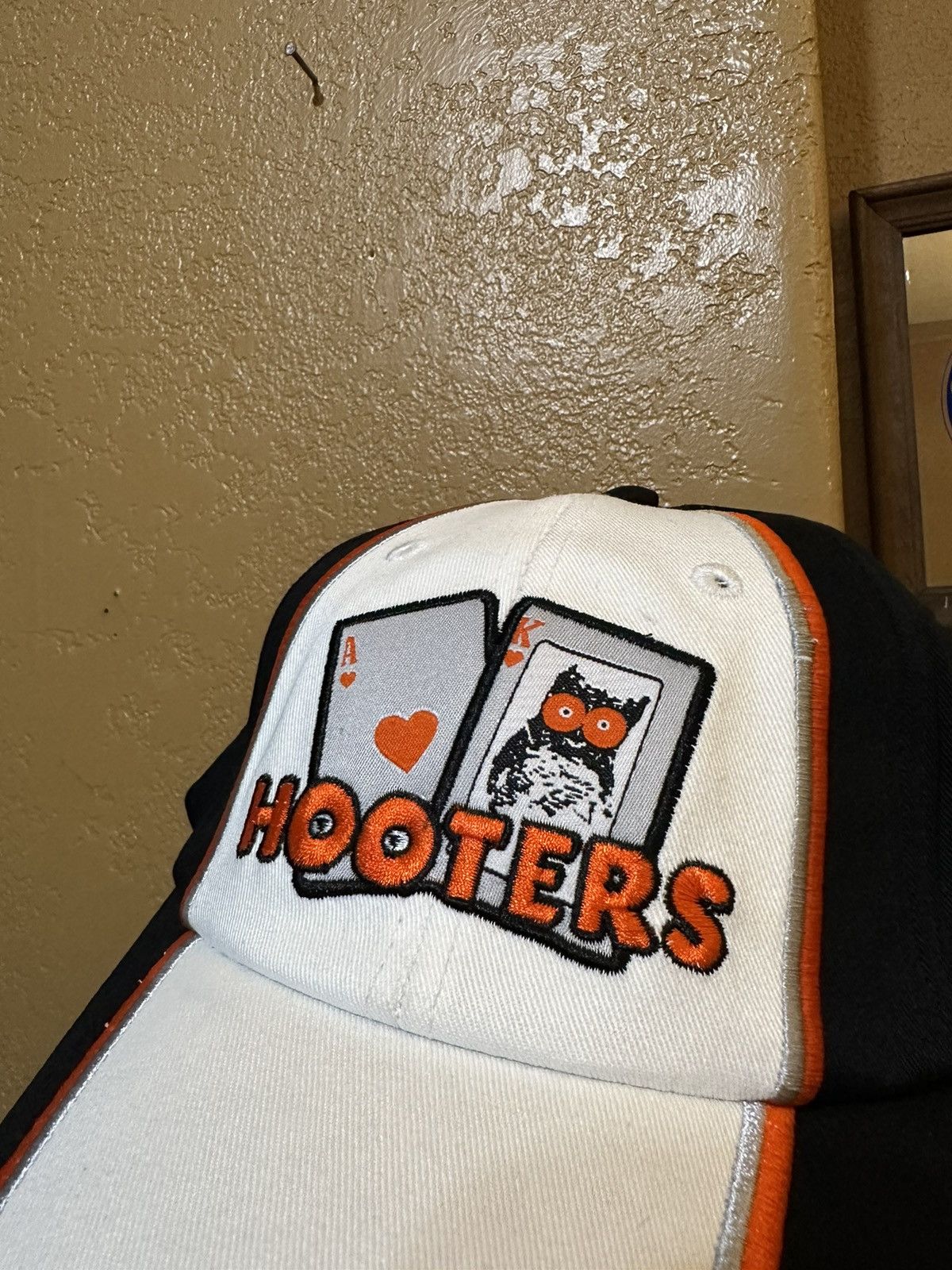4GSELLER × Vintage 📌 vintage Hooters Casino adjustable hat y2k Size ONE SIZE - 1 Thumbnail