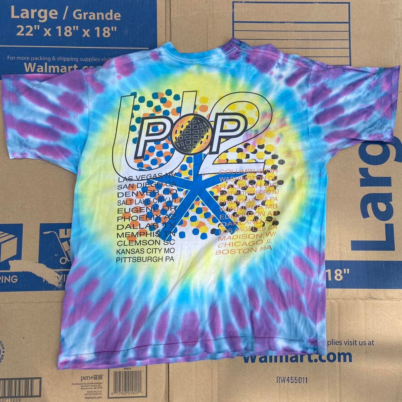 Fruit Of The Loom Vintage 90s u2 tee shirt tie dye 1997 xl Size US XL / EU 56 / 4 - 2 Thumbnail