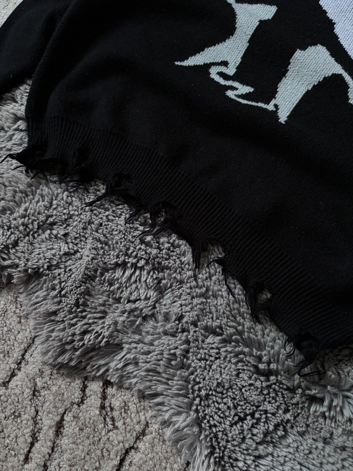 Japanese Brand Opium Junya Watanabe style black distressed sweater Size US L / EU 52-54 / 3 - 5 Thumbnail
