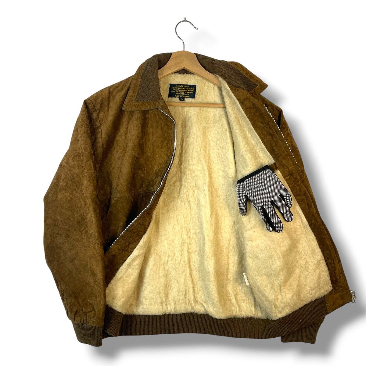 Japanese Brand VINTAGE VALIANTAS SUEDE LEATHER BOMBER JACKET MADE IN JAPAN Size US L / EU 52-54 / 3 - 12 Thumbnail