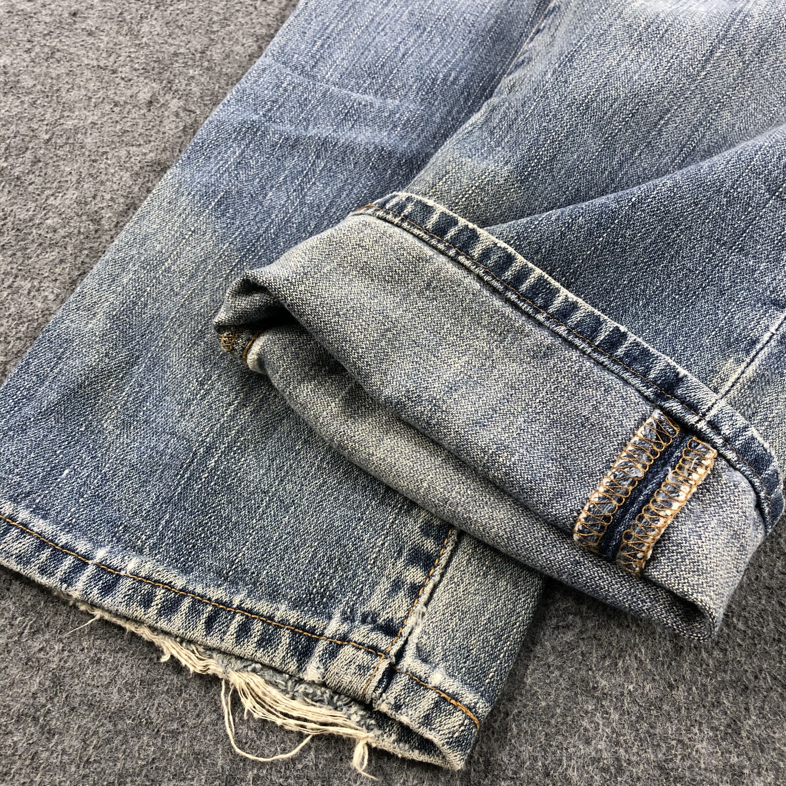 Levi's Vintage 90s Light Wash Levis 505 Jeans-J2168 Size US 32 / EU 48 - 7 Thumbnail
