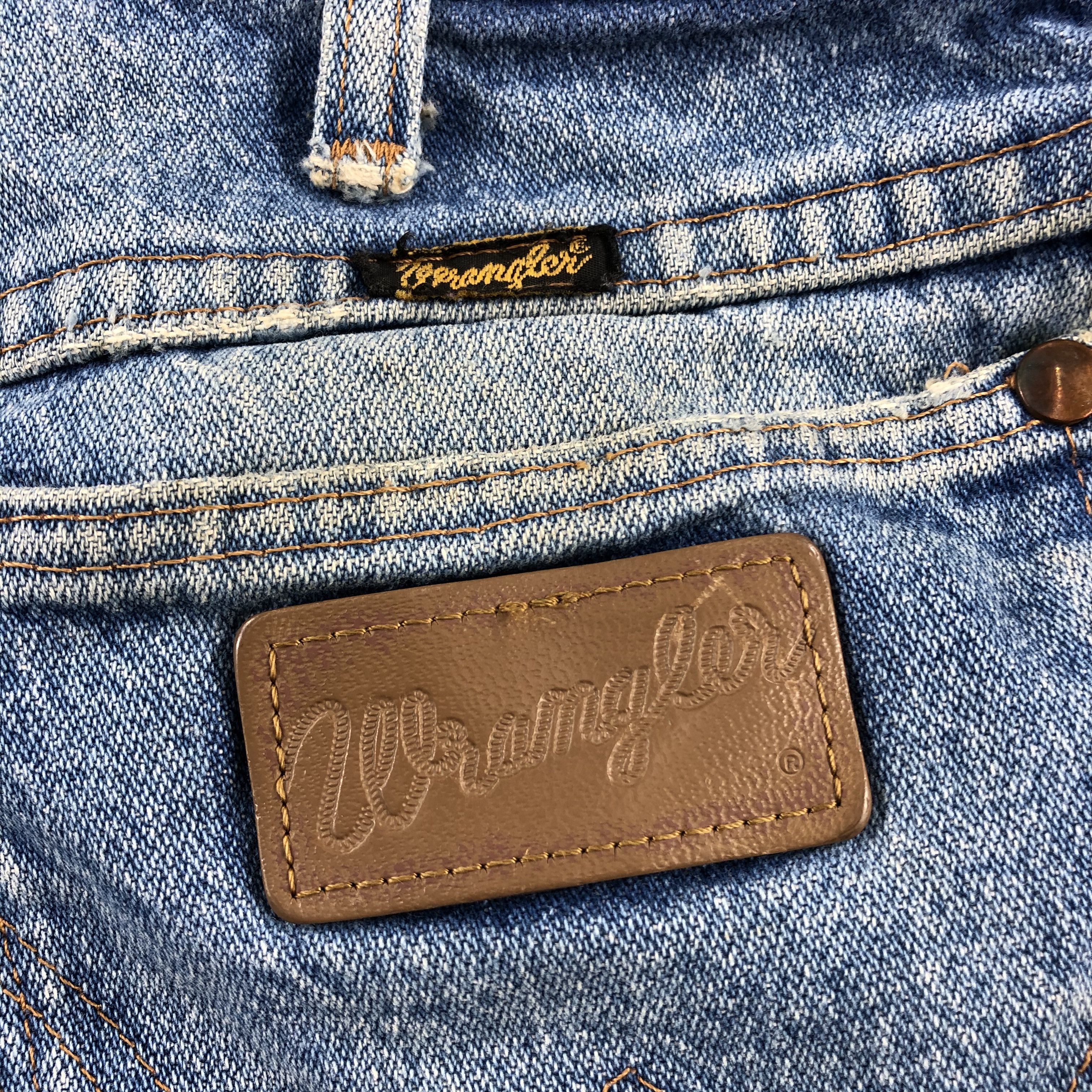 Vintage Vintage Blue Wash Wrangler Jeans-J2458 Size US 31 - 5 Thumbnail
