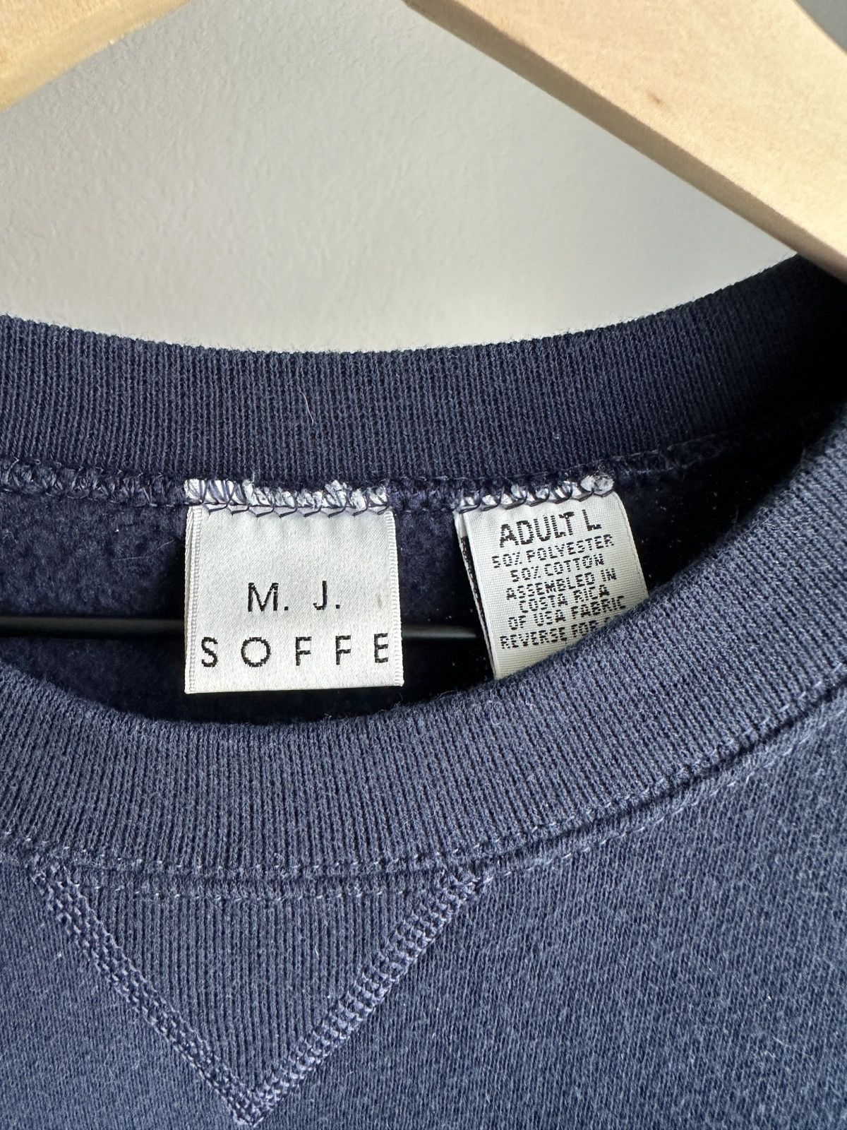 Vintage Vintage Air Force Crewneck Navy Blue Size US L / EU 52-54 / 3 - 4 Thumbnail