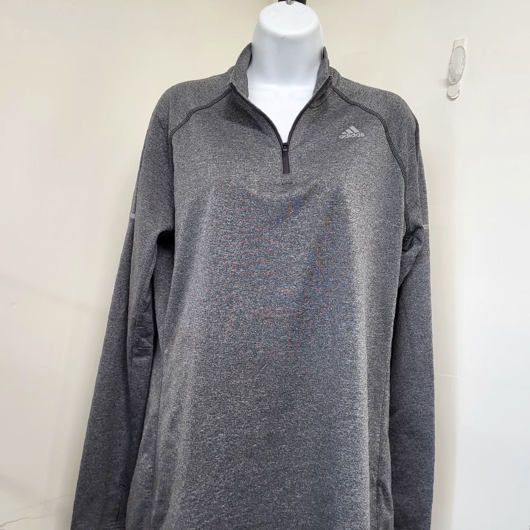 Adidas VINTAGE? No — Adidas Climalite 1/4 Zip Shirt Women's XL Gray Pullover Running Reflective... Size XL / US 12-14 / IT 48-50 - 5 Thumbnail