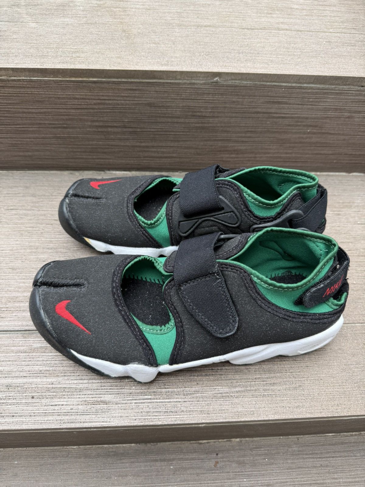 Nike VINTAGE NIKE AIR RIFT IAN BROWN BJORK TABI MARGIELA GORPCORE | Grailed