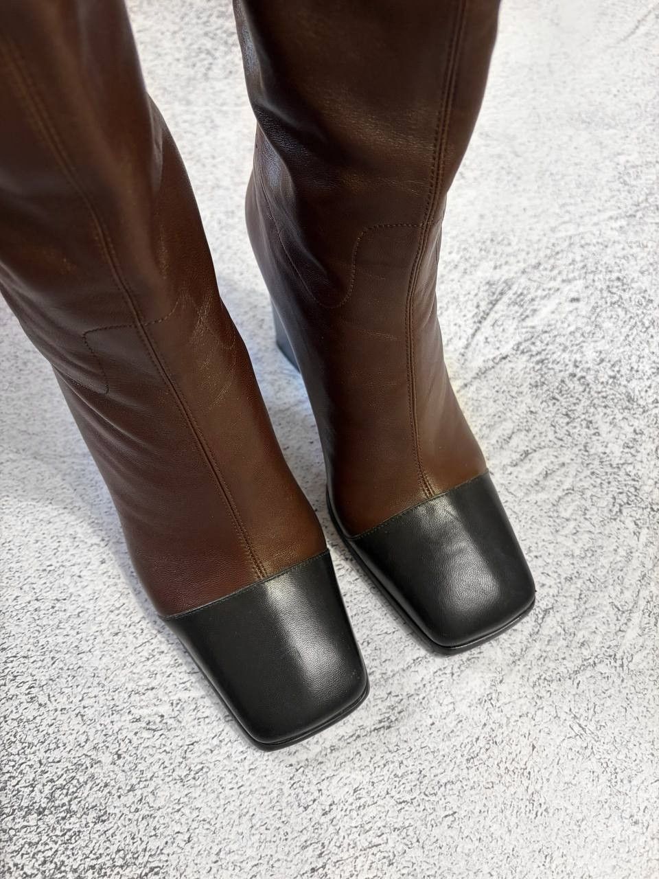 Chanel CHANEL Vintage CC Logo Brown Leather Knee High Boots Size US 5.5 / IT 35.5 - 9 Thumbnail