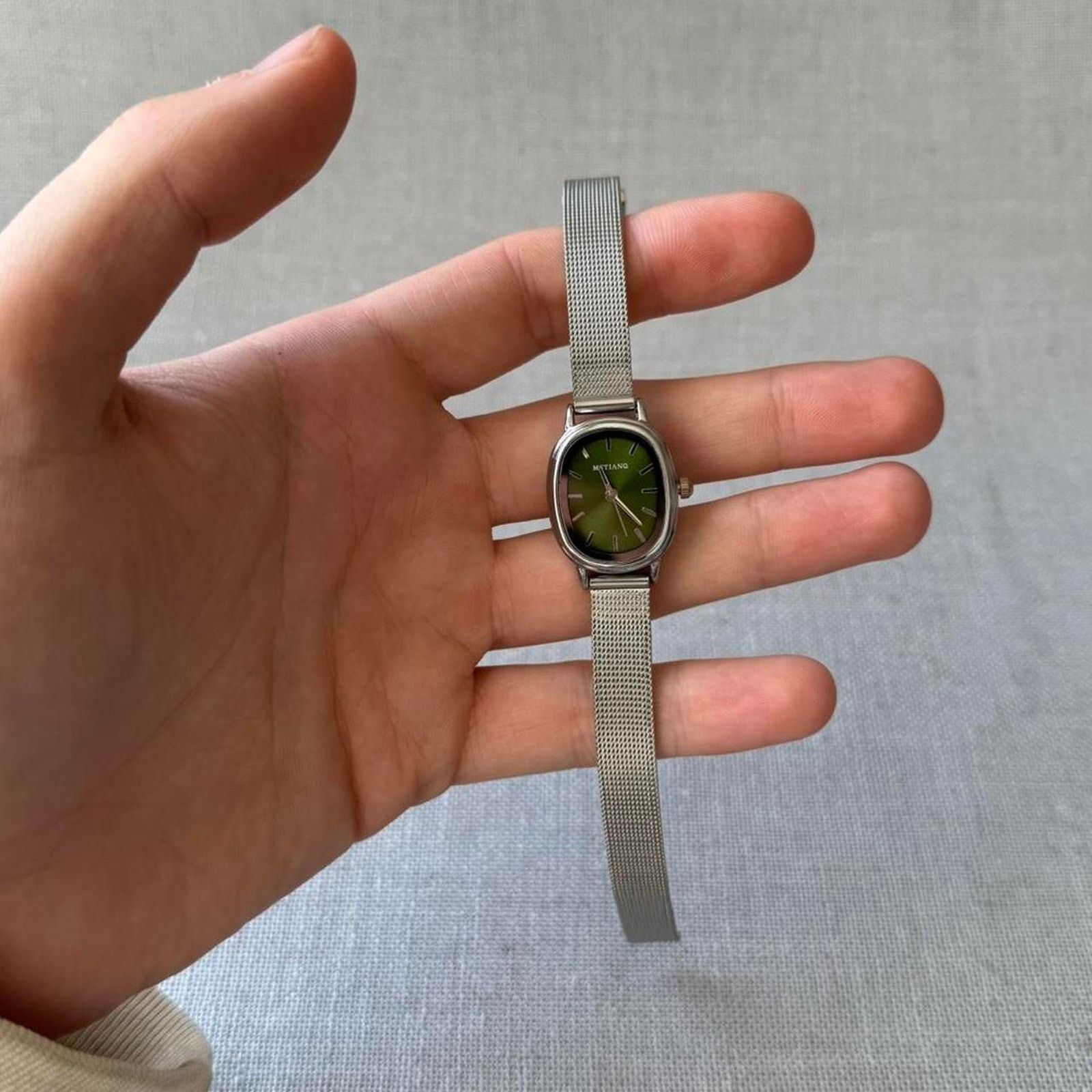 Other Elegant silver vintage style watch WMNS Size ONE SIZE - 4 Thumbnail