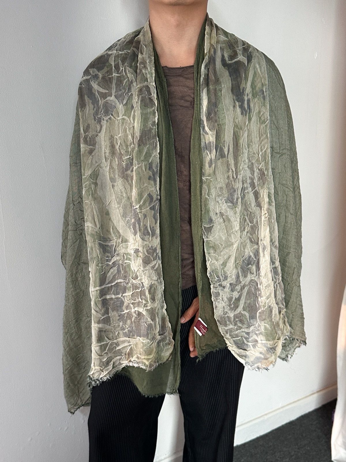 Tornado Mart 2000s Tornado Mart Crinkle Layer Scarf Size ONE SIZE - 2 Thumbnail
