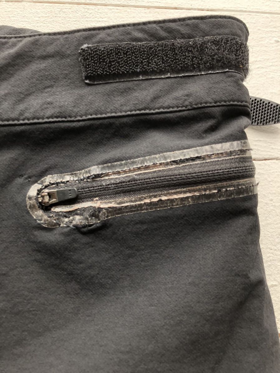 Oakley × Vintage Vintage 2000’s Oakley Software Cargo Tactical Shorts M-L Size US 34 / EU 50 - 10 Thumbnail