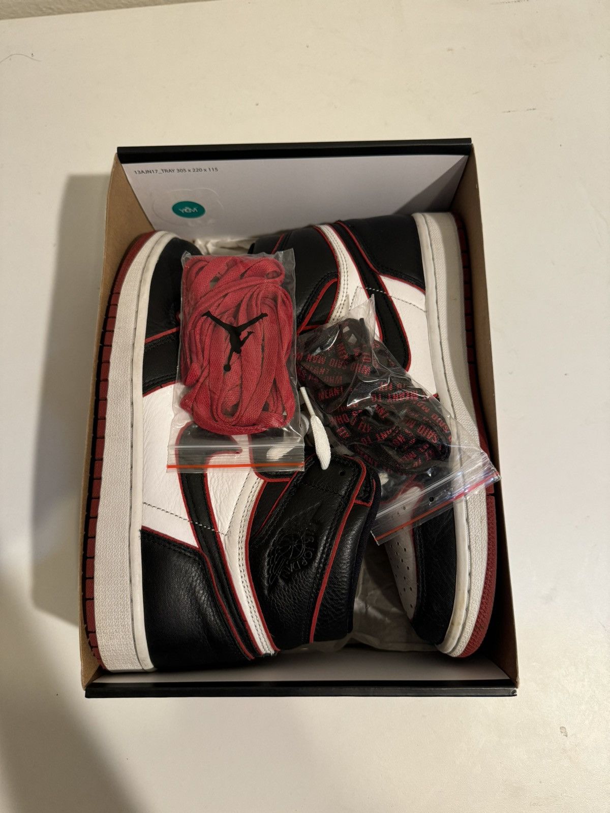 Nike Air Jordan 1 Retro High OG Bloodlines Size US 9.5 / EU 42-43 - 11 Thumbnail