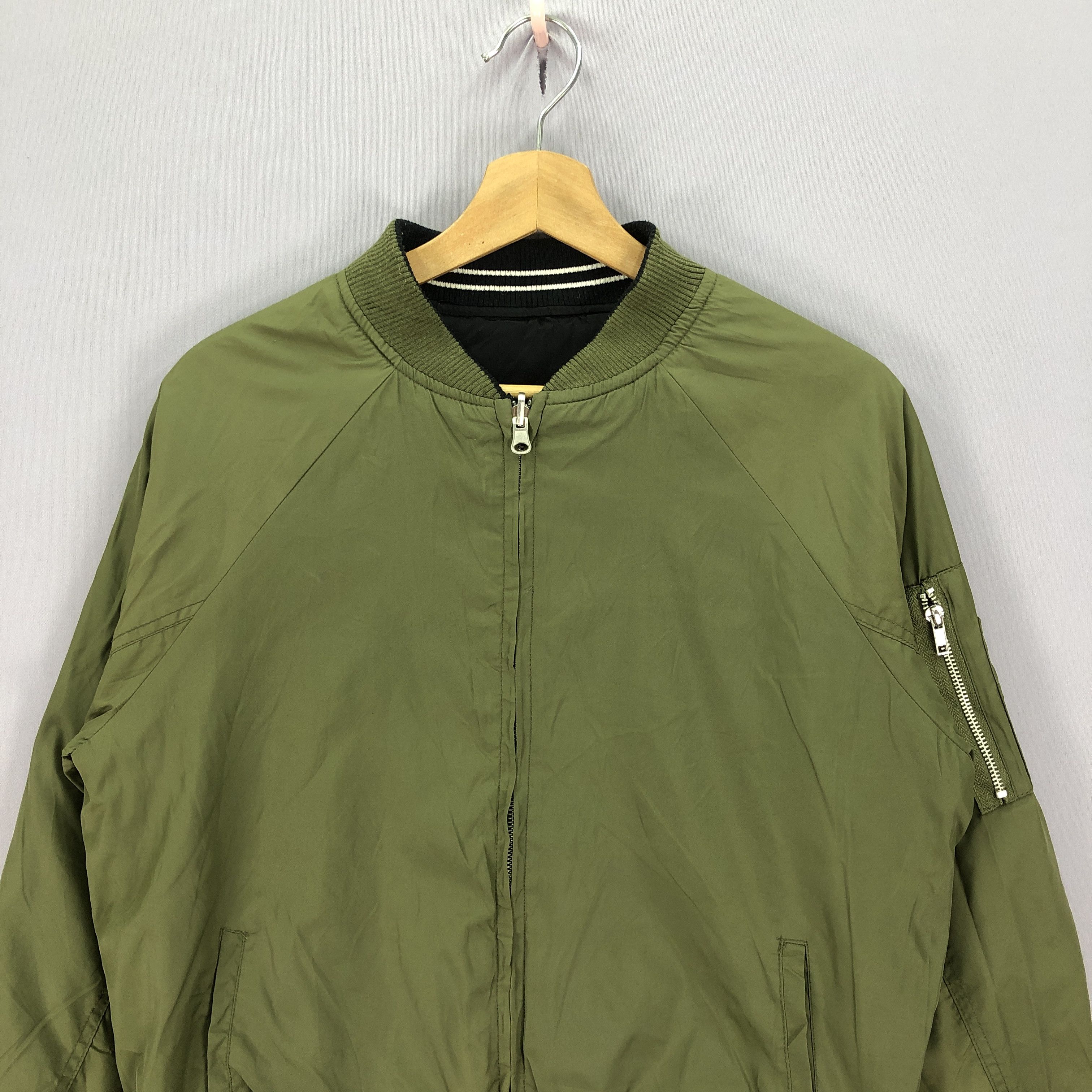 Japanese Brand Vintage Japanese Air Force Ma-1 Air Force Reversible Jacket Size US L / EU 52-54 / 3 - 4 Thumbnail