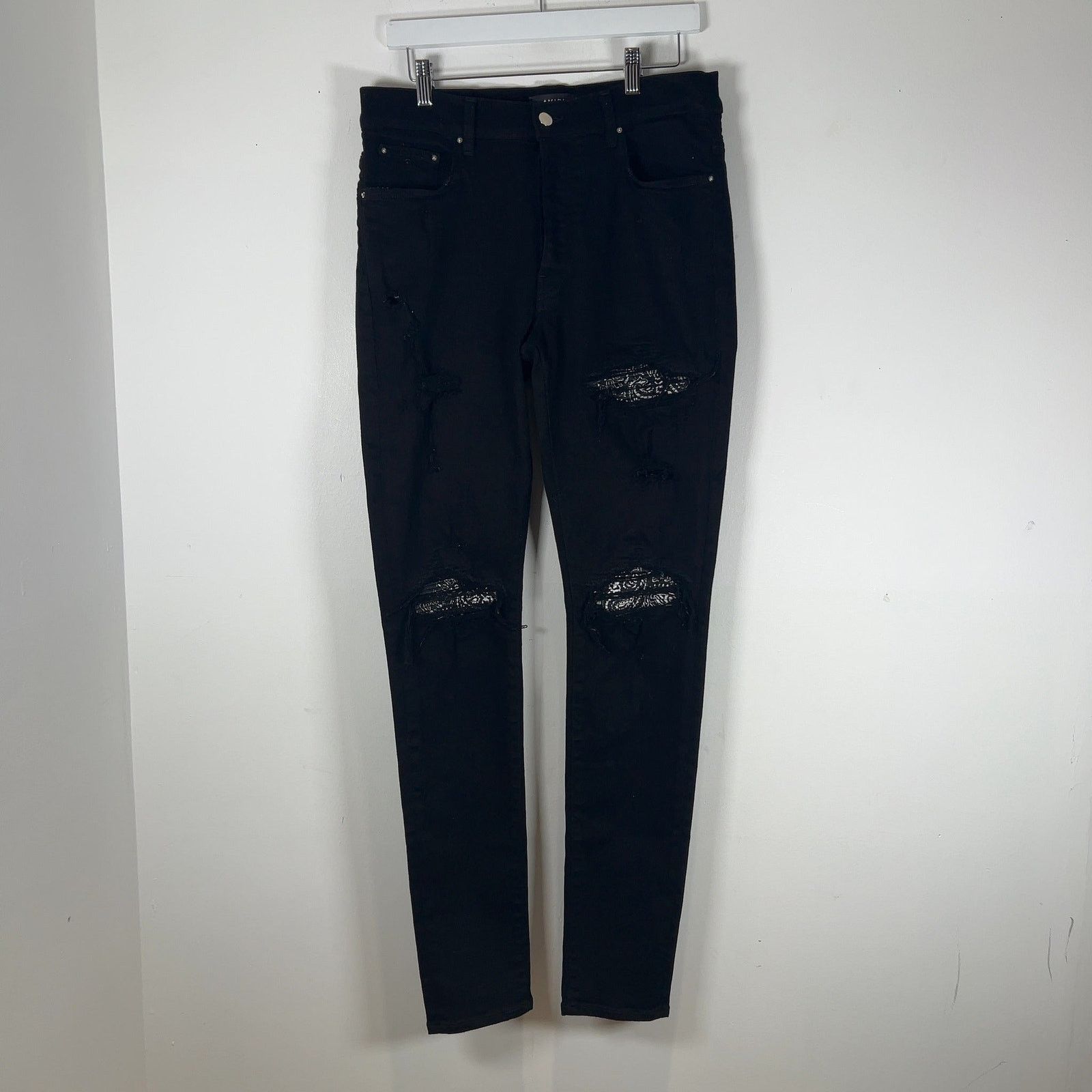 Amiri Amiri MX1 White/Black Bandana Jeans Size US 34 / EU 50 - 1 Thumbnail