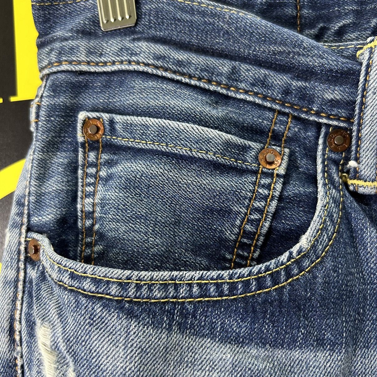 Levi's Vintage Levi’s 502 Ripped Distressed Denim Size US 32 / EU 48 - 7 Thumbnail