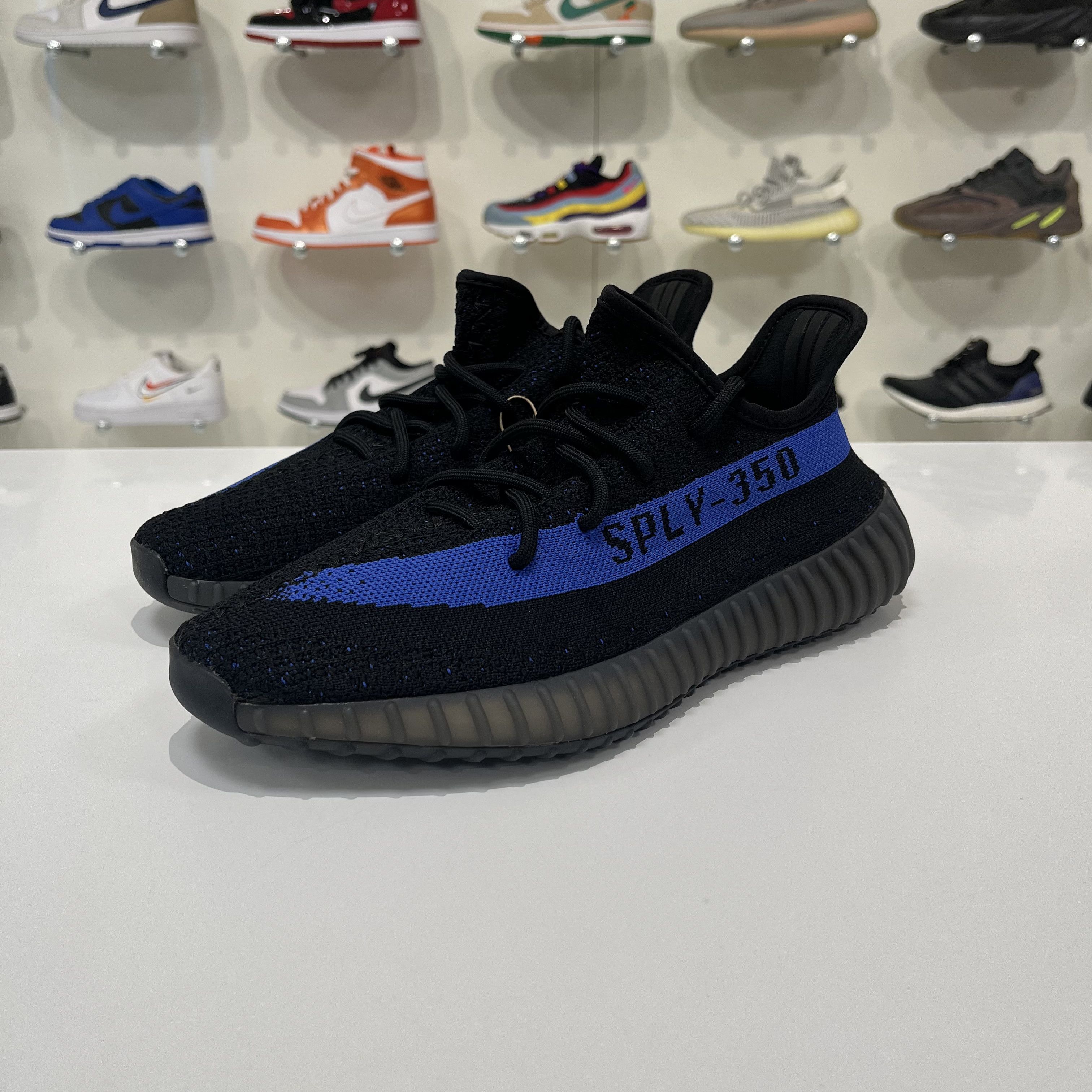 Adidas Adidas Yeezy Boost 350 V2 Dazzling Blue Size US 8.5 / EU 41-42 - 2 Thumbnail