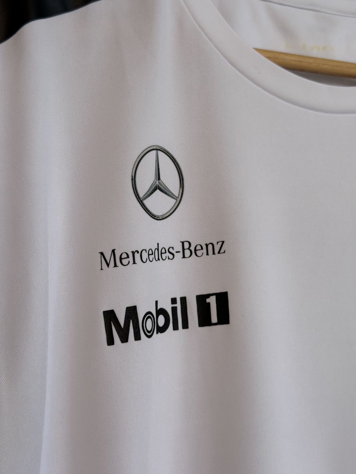 Hugo Boss McLaren Mercedes 2014 F-1 T-Shirt Mens Size XL/L Hugo Boss Size US XL / EU 56 / 4 - 12 Thumbnail