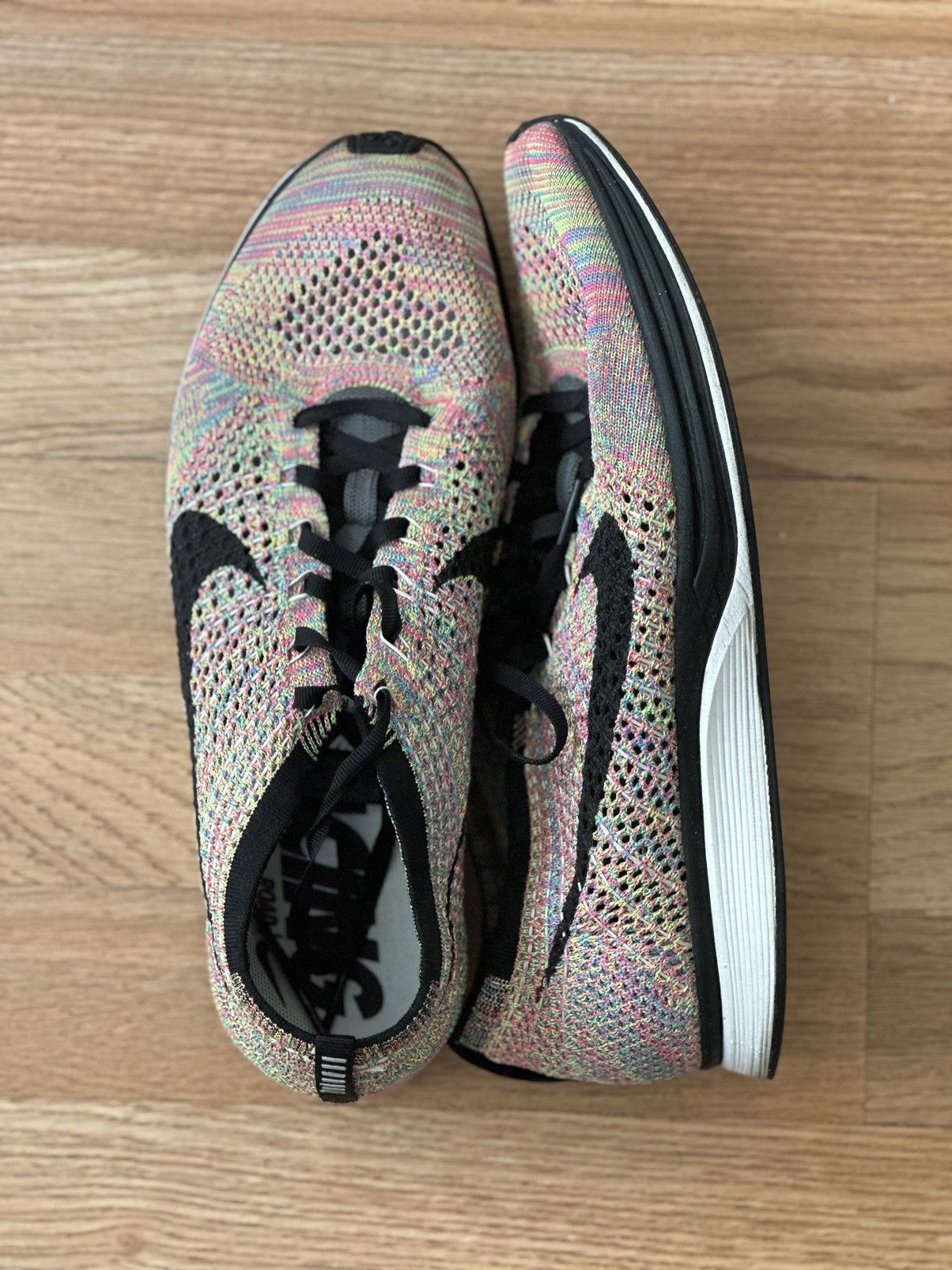 Nike Nike Flyknit Racer Size US 10 / EU 43 - 6 Thumbnail
