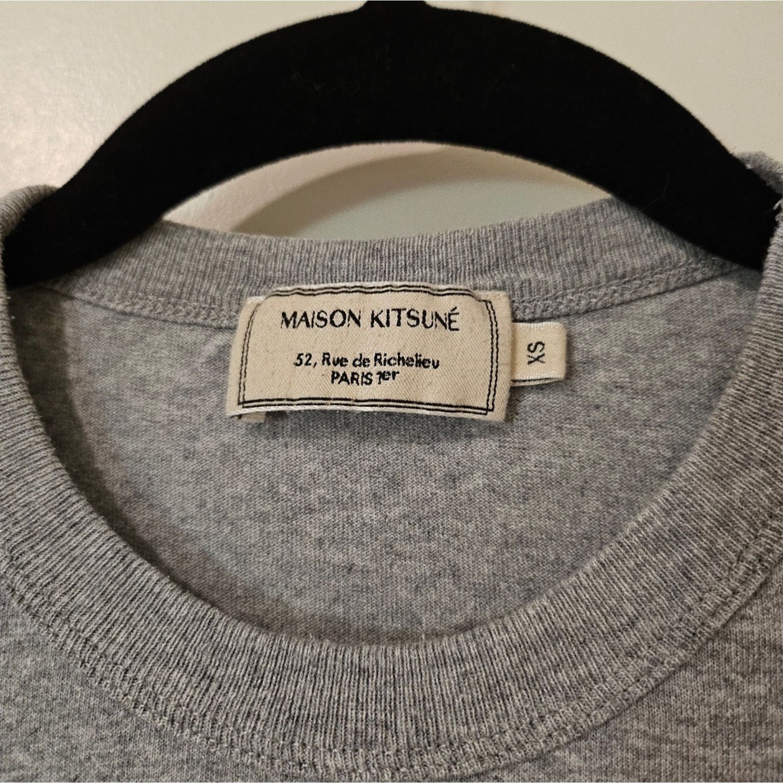 Maison Kitsune MAISON KITSUNE Gray Short Sleeve Tee Fox head patch Paris XS Size XS / US 0-2 / IT 36-38 - 3 Thumbnail