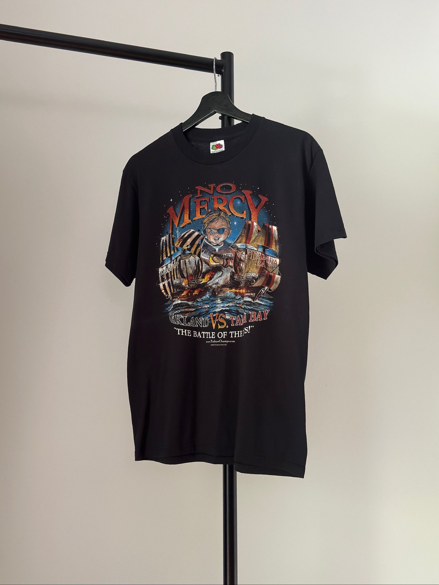 NFL × Vintage Vintage 2003 Oakland vs Tampa 'No Mercy' T-Shirt Size US M / EU 48-50 / 2 - 1 Thumbnail