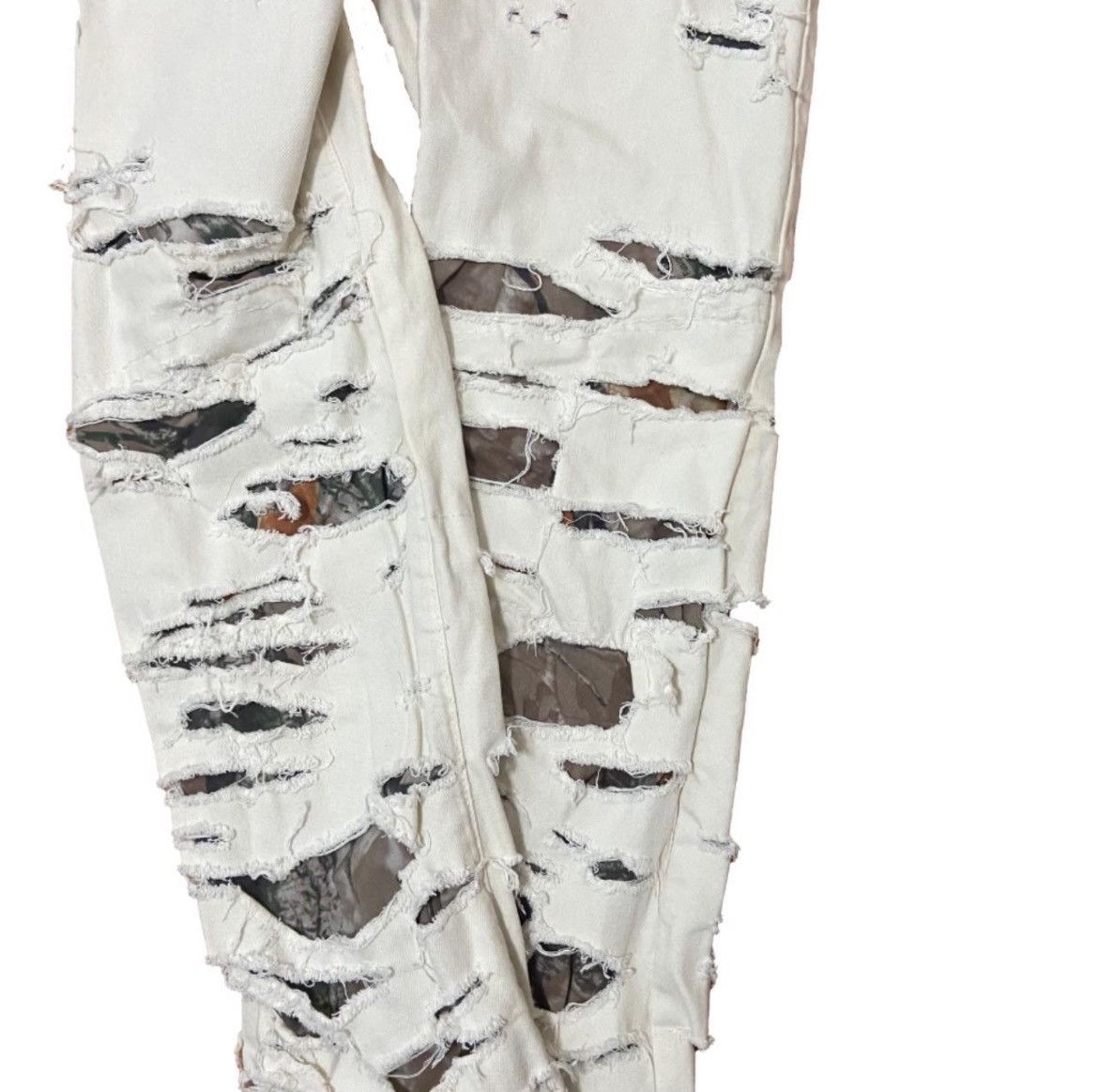 Carhartt Custom Camo distressed jeans Size US 34 / EU 50 - 4 Thumbnail