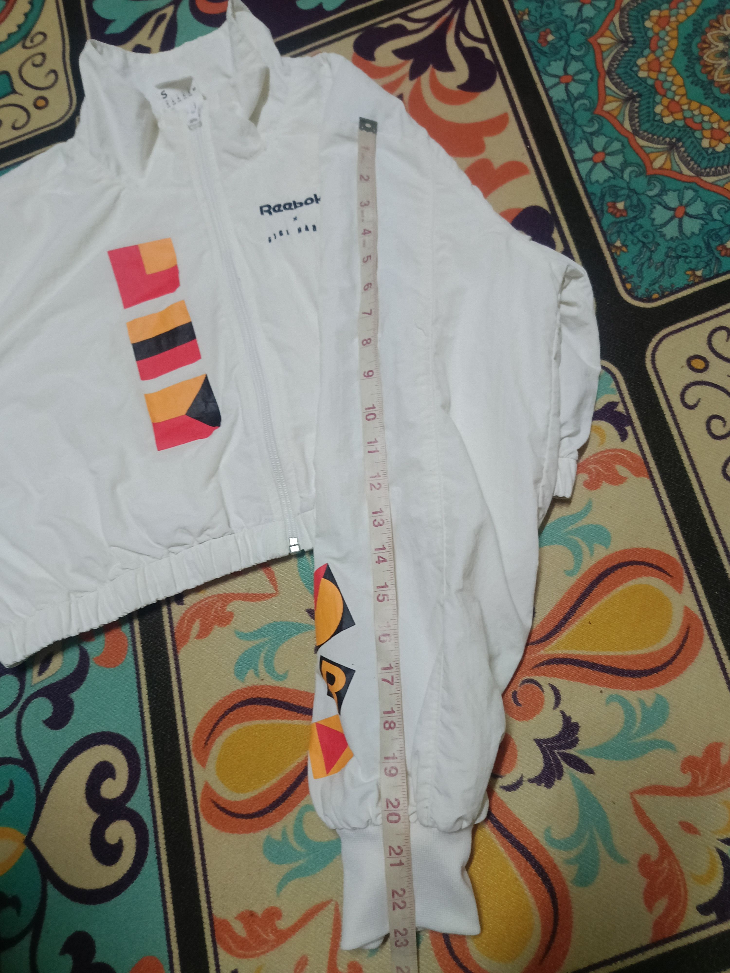 ICON Motorsports × Reebok Reebok X Gigi Hadid cropped Jacket Size US S / EU 44-46 / 1 - 8 Thumbnail