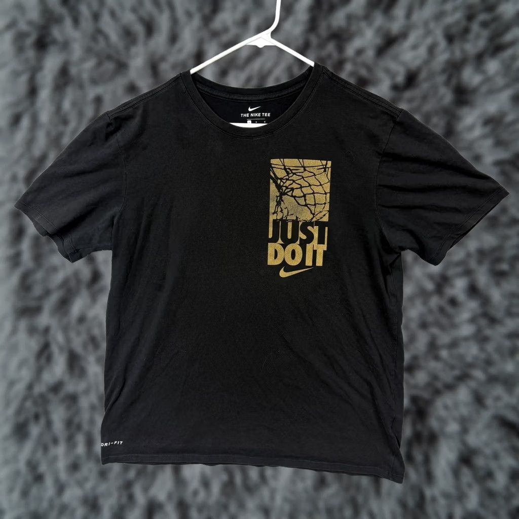 Nike Nike Just Do It Basketball Dri-Fit T-Shirt L Men Black Short Sleeve Crew Neck Logo Graphic Print Nike Dri-FIT Athletic Core Streetwear 2010s Size US L / EU 52-54 / 3 - 1 Thumbnail