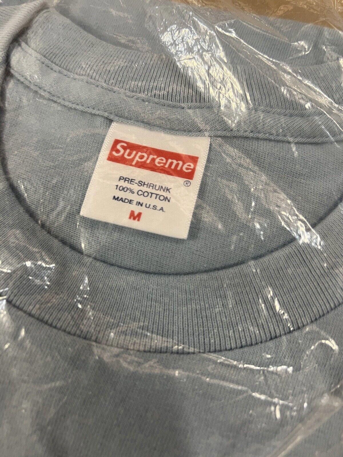 Supreme FW16 SUPREME SUMO TEE T-SHIRT LIGHT BLUE M MEDIUM 2016 Size US M / EU 48-50 / 2 - 5 Thumbnail