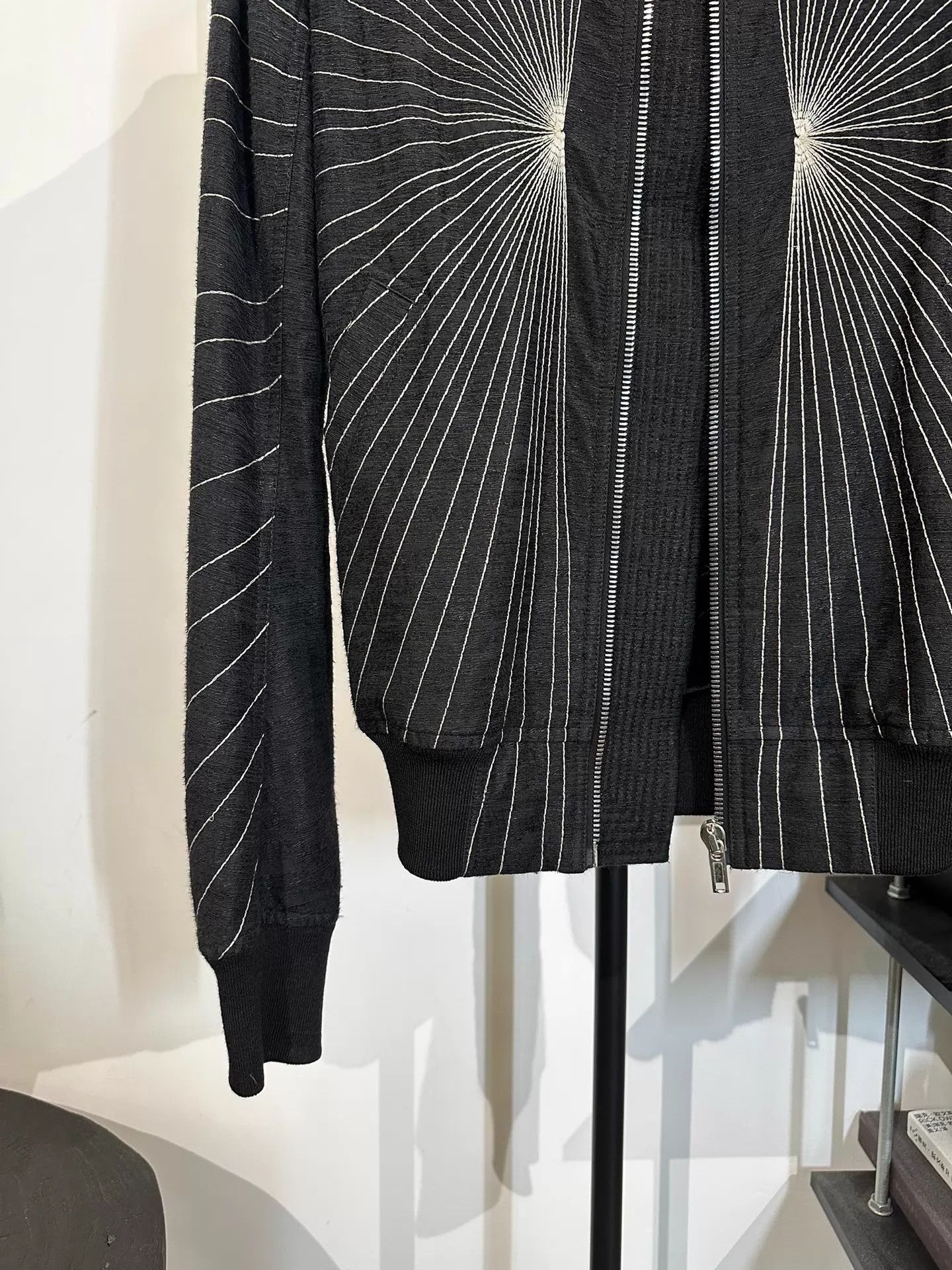 Rick Owens Rick Owens Runway Ma-1 Ray Jacket 46 Size US S / EU 44-46 / 1 - 7 Thumbnail