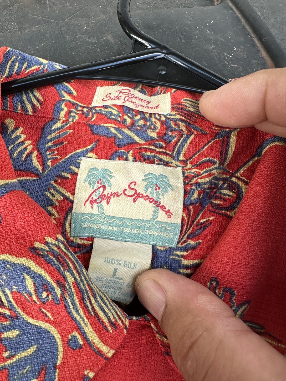 Reyn Spooner PreOwned Reyn Spooner Hawaiian Print Red Full Button Men's L Size US L / EU 52-54 / 3 - 4 Thumbnail