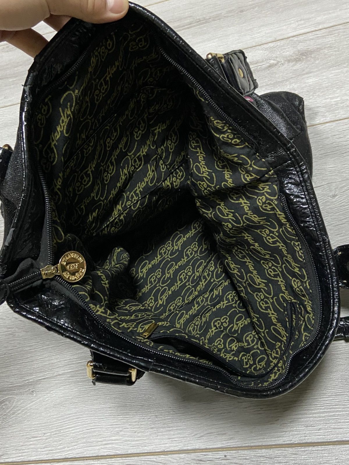 Ed Hardy Ed Hardy swallow love kills slowly tote bag Size ONE SIZE - 11 Thumbnail