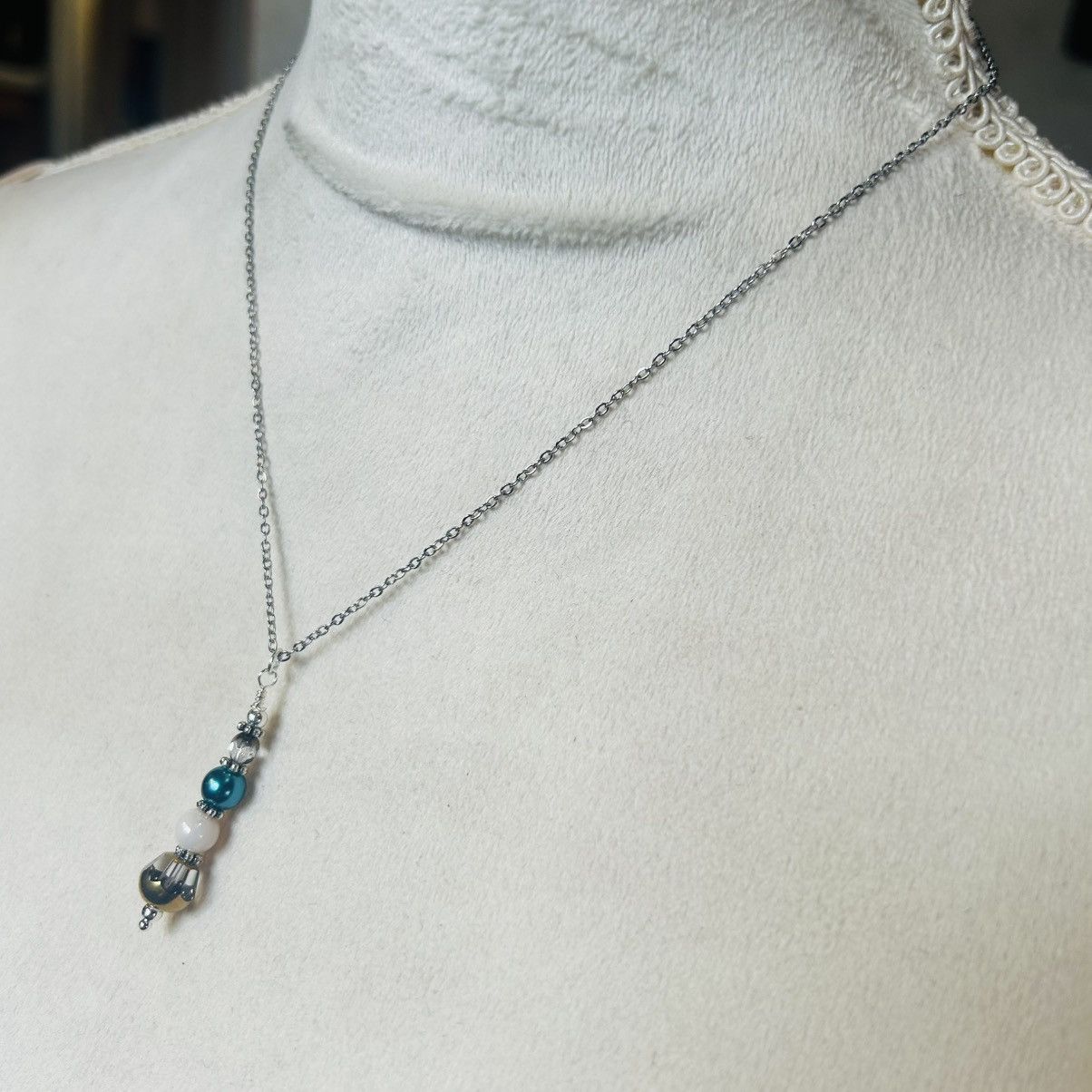 Handmade Handcrafted di-cut glass pearl crystal necklace set Size ONE SIZE - 6 Thumbnail