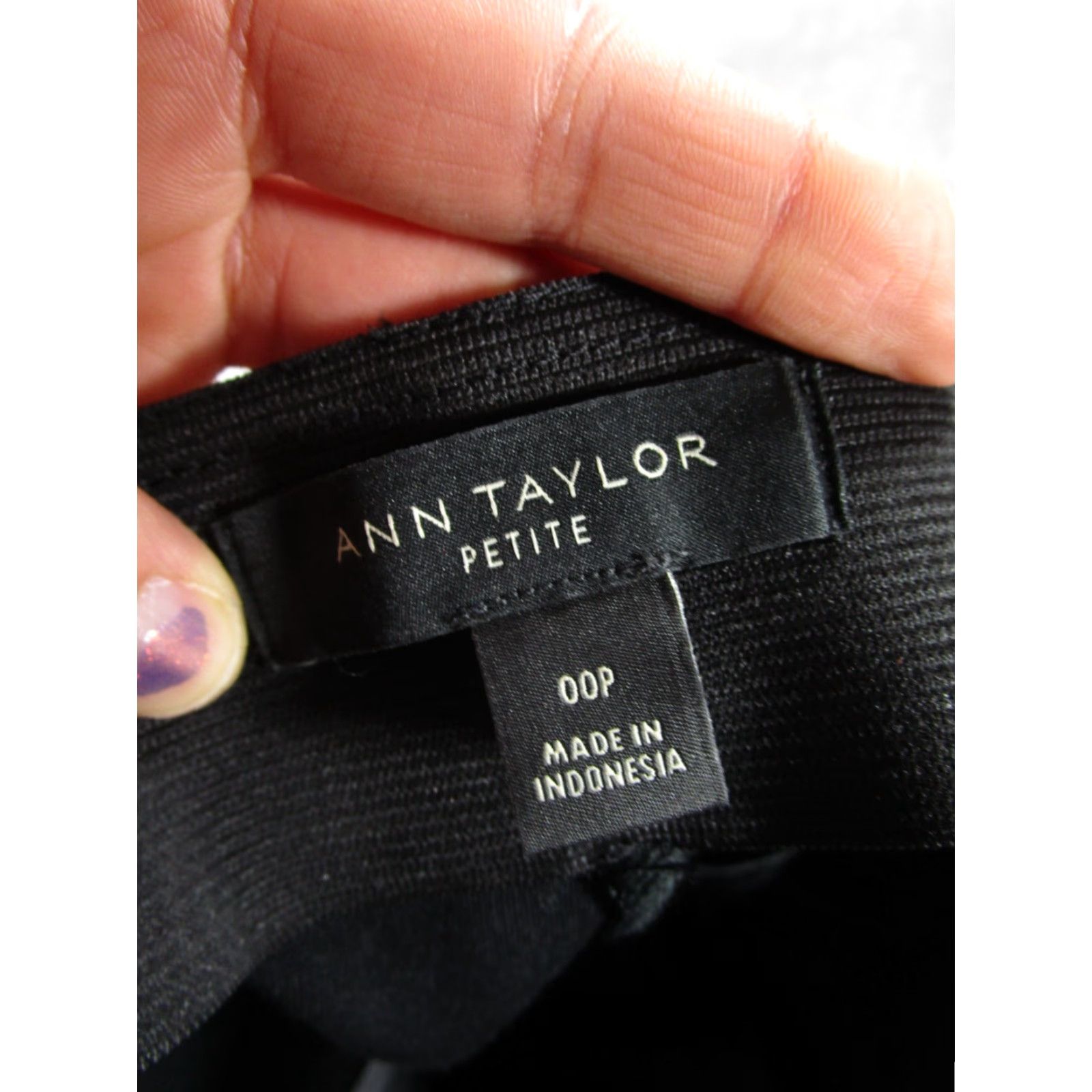 Ann Taylor VINTAGE Ann Taylor Leggings Women 00P Black Stretch Pleather Front Casual Ankle Womens Size 24" / US 00 / IT 34 - 7 Thumbnail