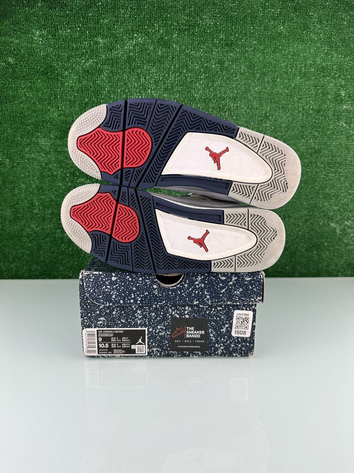 Jordan Brand Jordan 4 Retro Mid Midnight Navy size 9 Size US 9 / EU 42 - 8 Thumbnail