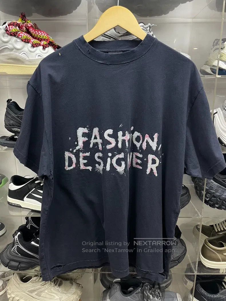Balenciaga Balenciaga Glitter Worn Destroyed Short Sleeve Size US S / EU 44-46 / 1 - 1 Thumbnail