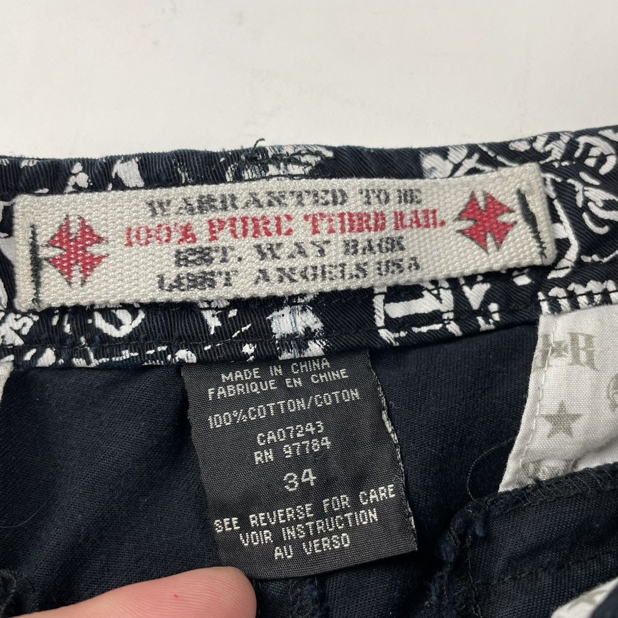 3RD THIRD RAIL SHORTS Size 30 Y2K Skateboard Cargo Grunge