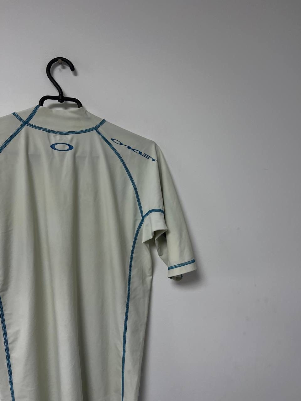Other Vintage Oakley Compression Shirt Swim Run Athletic sz 2XL Size US XXL / EU 58 / 5 - 21 Thumbnail
