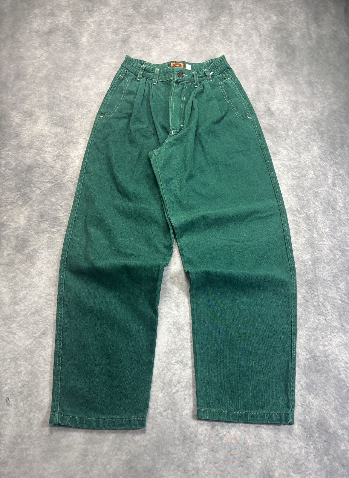 Levi's × Other × Vintage 1980s Green Denim Jeans Vintage Campus France Pleated Youth Size 24" / US 00 / IT 34 - 9 Thumbnail