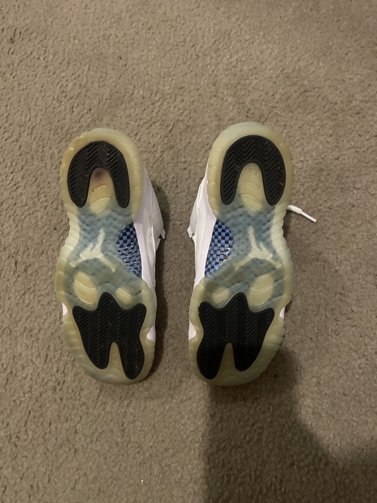 Nike Columbia Low Retro 11s GS 6.5y Size US 6.5 / EU 39-40 - 5 Thumbnail