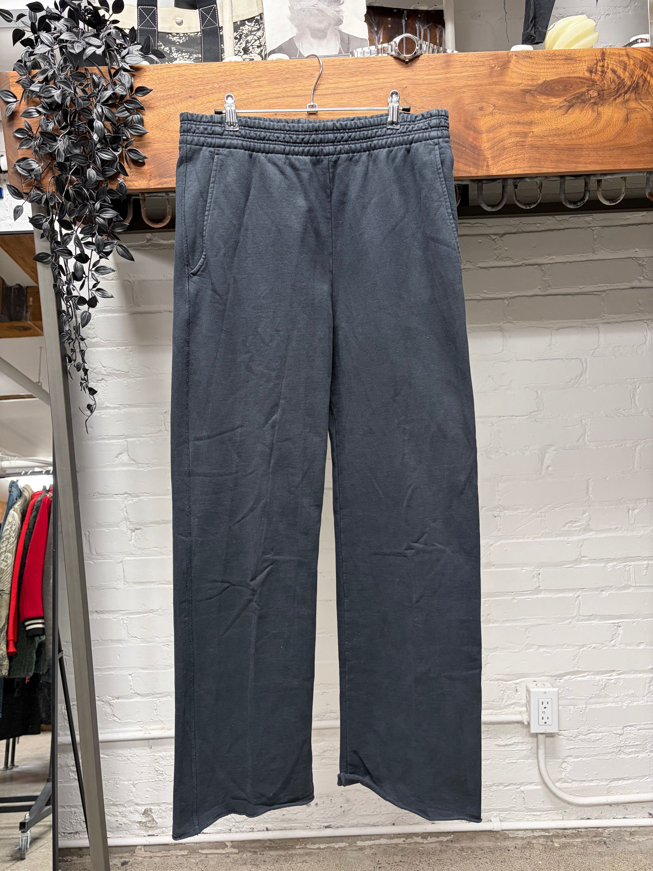 Acne Studios Acne Studios Wide Leg ‘Washed Black’ Raw Hem Sweatpants Size US 30 / EU 46 - 4 Thumbnail