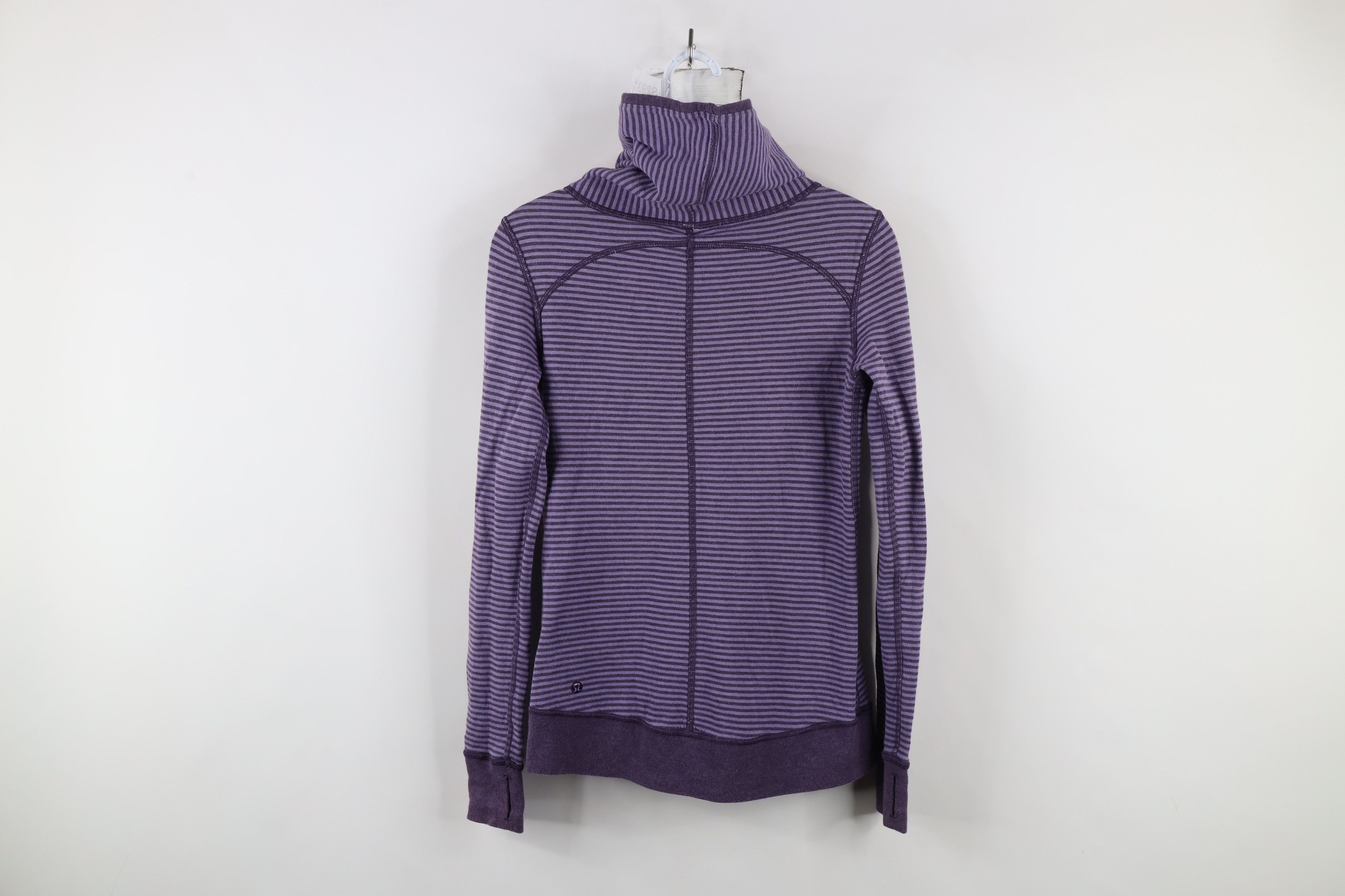 Lululemon × Vintage Lululemon Reversible In A Cinch Funnel Neck Sweater Purple Size XS / US 0-2 / IT 36-38 - 6 Thumbnail