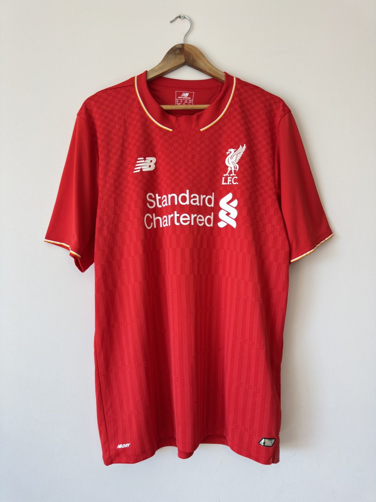 New Balance Liverpool 2015-2016 Home Soccer Jersey Football Shirt Kit Size US XL / EU 56 / 4 - 1 Thumbnail